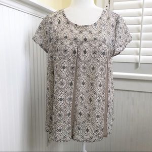 LC Lauren Conrad Beige and Black Printed Short Sleeve Blouse